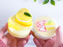 POTCHA PIG: LEMON HONEY MACARONS